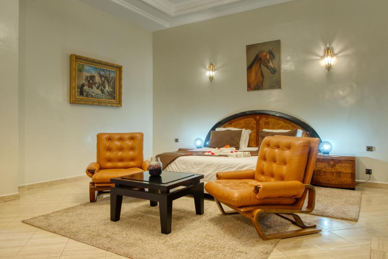 Villas 95 Appart'Hotel Lagouassem Dış mekan fotoğraf